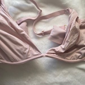 Victoria’s Secret bra